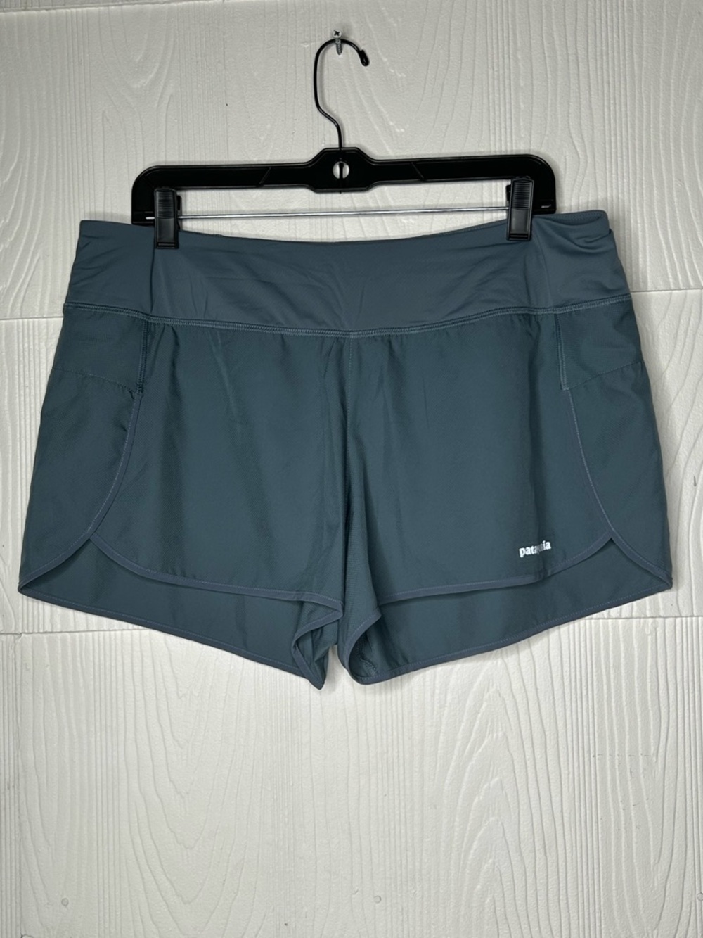 Patagonia Women's  Performance Running Shorts Size Xl.